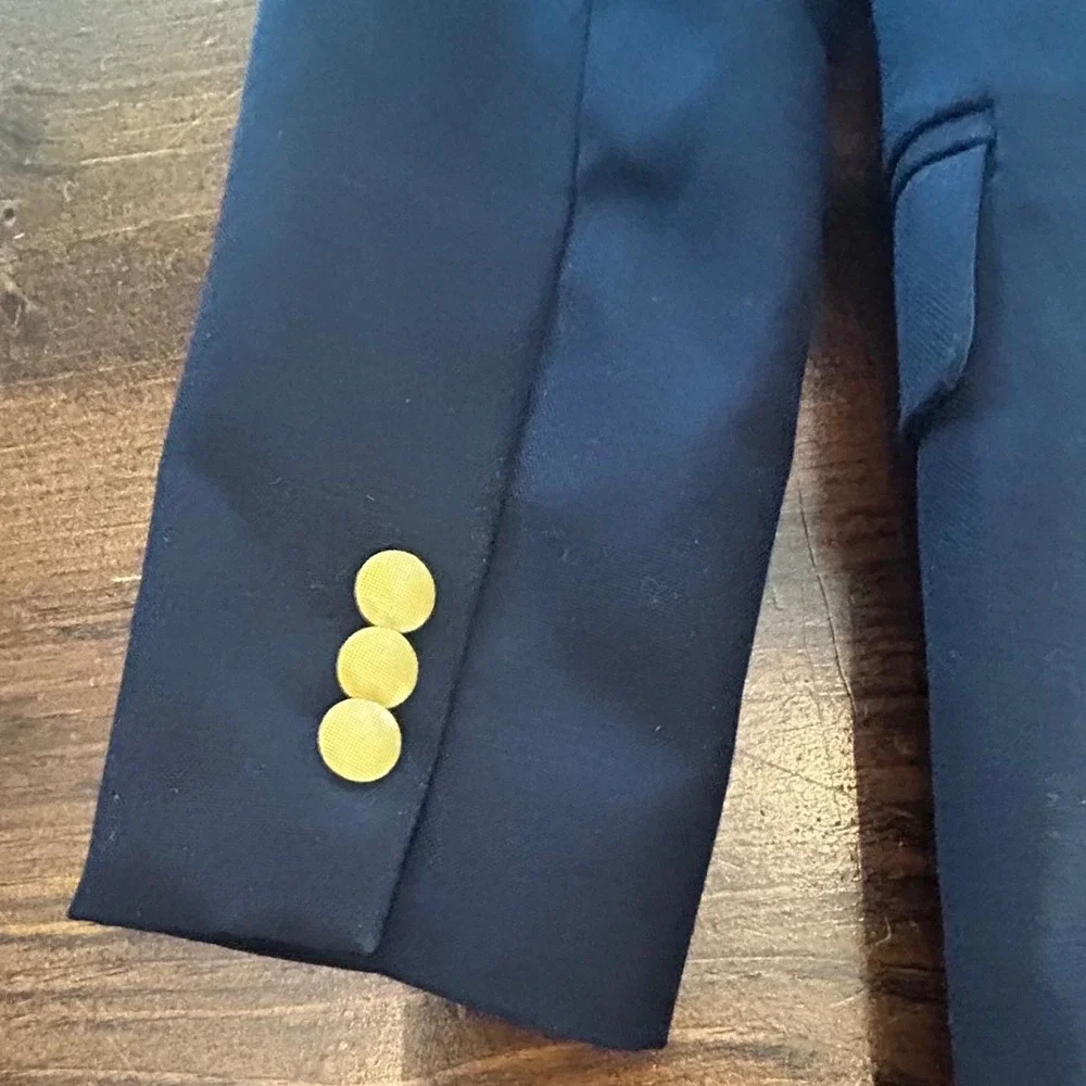 Lands End Navy Blue School Blazer Gold Buttons Boys Size 8 Cedar Hill Prep Patch